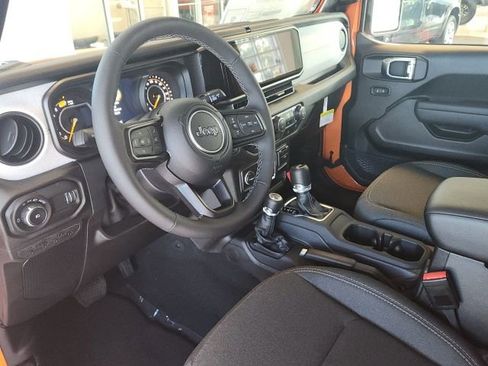 New 2025 Jeep Wrangler Sport S image 39