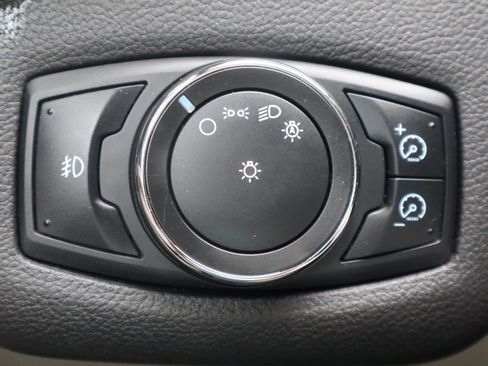 Used 2013 Ford Escape SEL AWD/4WD image 35