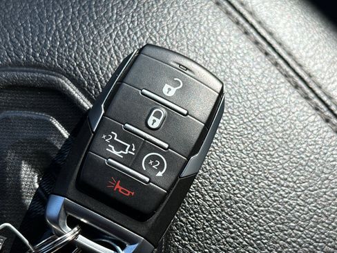 Used 2023 RAM 1500 Laramie AWD/4WD image 36