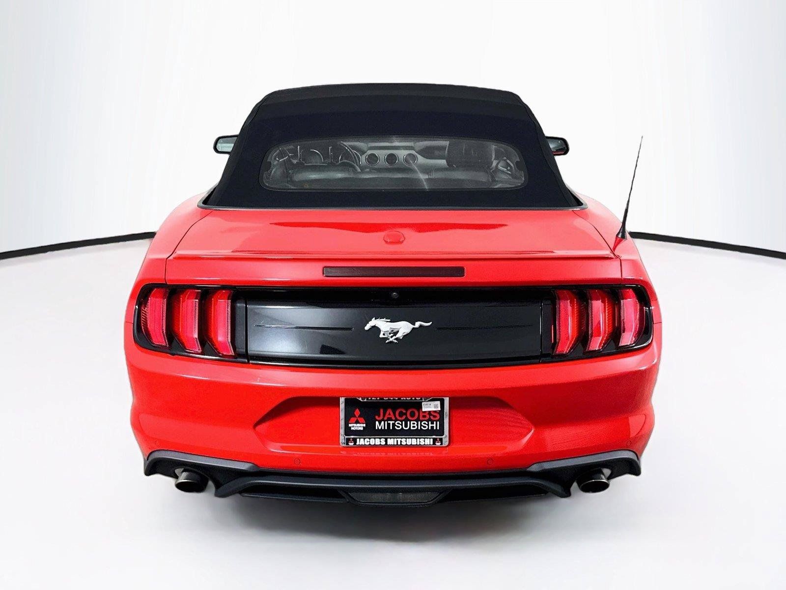 Used 2023 Ford Mustang Premium RWD image 4