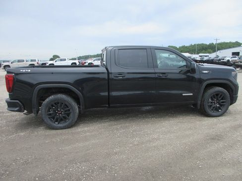 New 2026 GMC Sierra 1500 Elevation w/ Elevation Premium Package AWD/4WD image 3