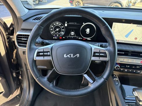 Used 2024 Kia Telluride SX Prestige AWD/4WD image 26