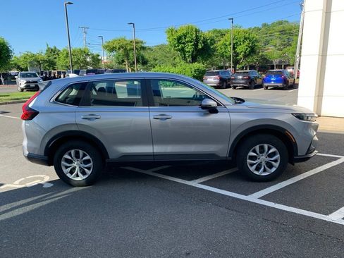 Certified 2024 Honda CR-V LX image 2