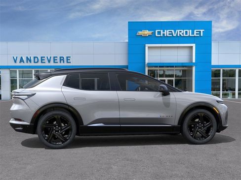 New 2025 Chevrolet Equinox EV RS image 5