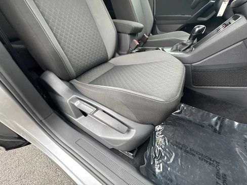 Used 2021 Volkswagen Tiguan S FWD image 24