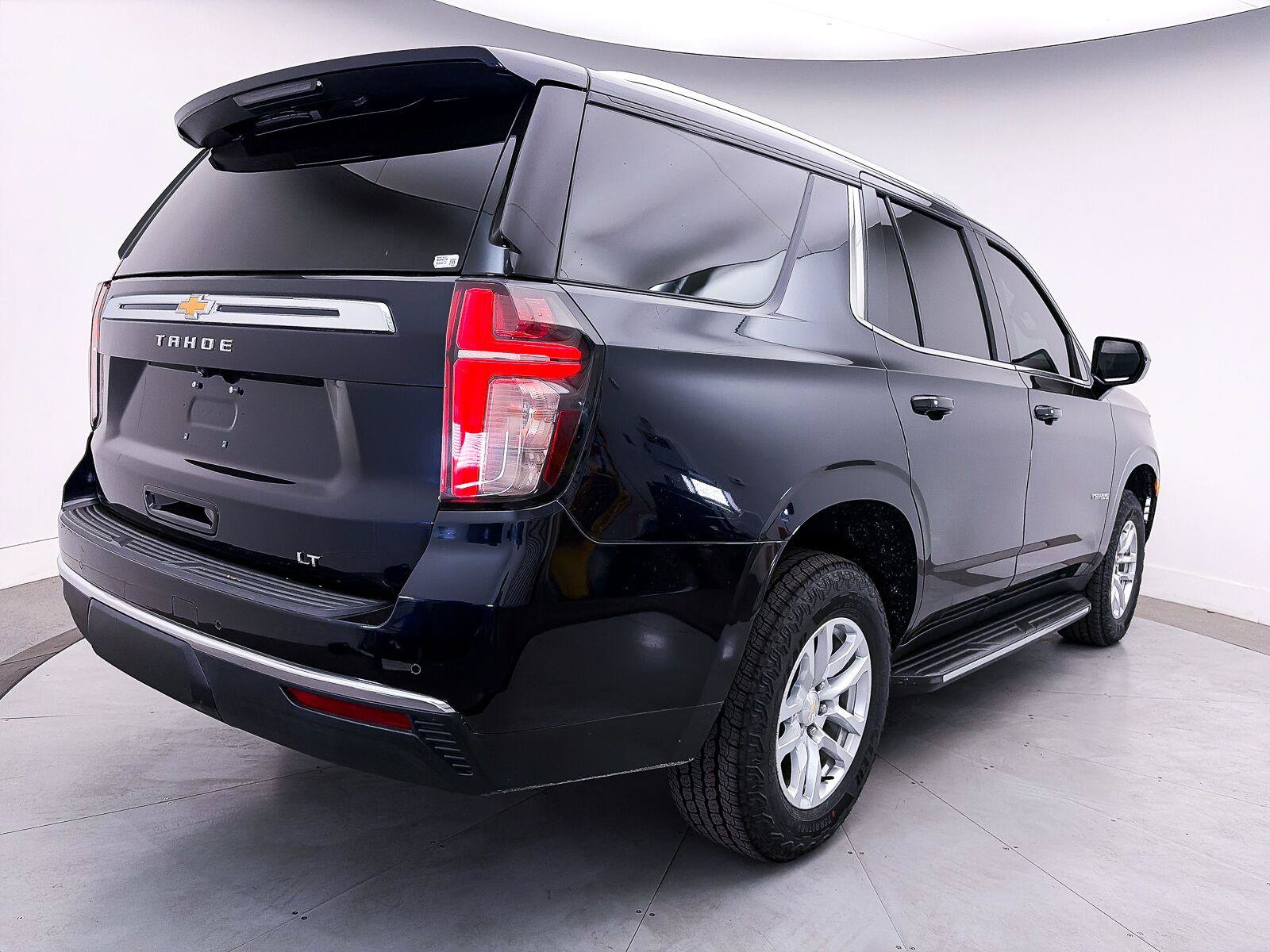 Used 2021 Chevrolet Tahoe LT RWD image 16