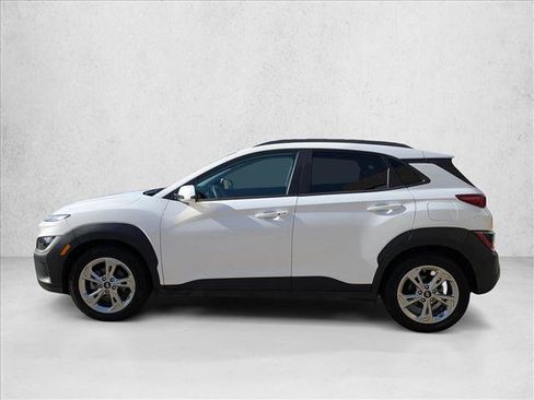 Used 2023 Hyundai Kona SEL image 9