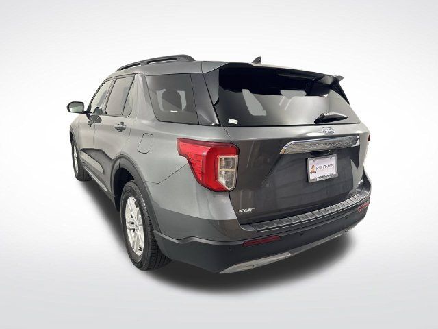 Used 2023 Ford Explorer XLT w/ Equipment Group 202A AWD/4WD image 32
