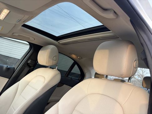 Used 2021 Mercedes-Benz C 300 Sedan w/ Premium Package image 12