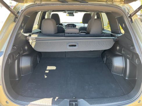 Certified 2025 Subaru Forester Premium AWD/4WD image 34
