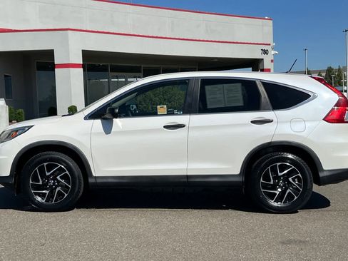 Used 2016 Honda CR-V SE image 9
