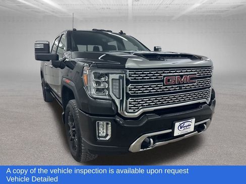 Used 2023 GMC Sierra 2500 Denali w/ Denali Black Diamond Edition image 3