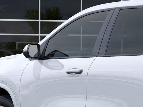 New 2026 GMC Acadia Denali Ultimate w/ LPO, Floor Liner Package image 12