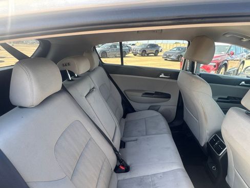 Used 2020 Kia Sportage LX AWD/4WD image 30