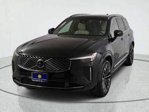 Used 2027 Volvo XC90 B6 Plus AWD/4WD image 2