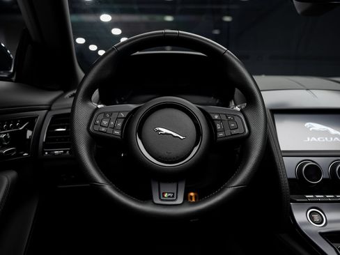 Used 2021 Jaguar F-TYPE R AWD/4WD image 48