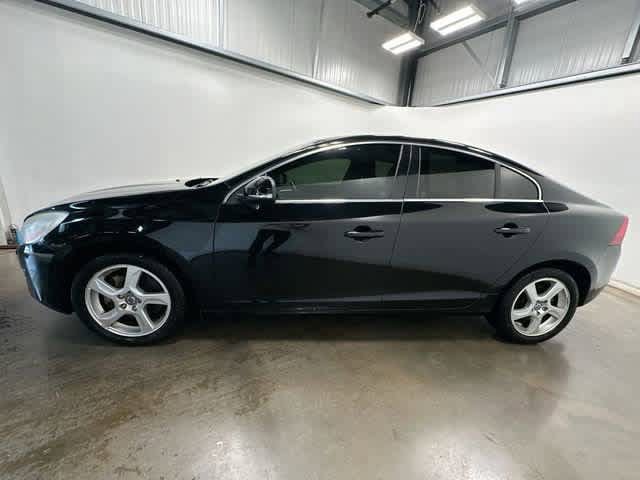 Used 2013 Volvo S60 T5 AWD/4WD image 2