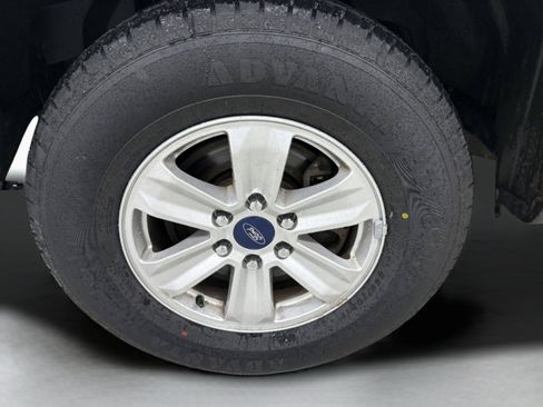 Used 2017 Ford F150 XLT w/ Trailer Tow Package image 7