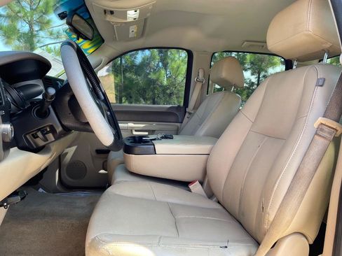 Used 2013 GMC Sierra 1500 SLE w/ Power Tech Package AWD/4WD image 8