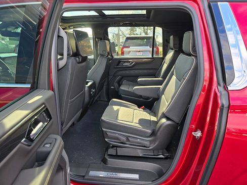 New 2026 GMC Yukon XL Elevation w/ Elevation Premium Package AWD/4WD image 26
