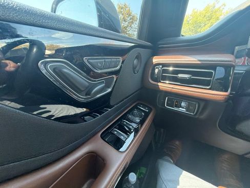 Used 2022 Lincoln Aviator Reserve w/ Elements Package Plus RWD image 14