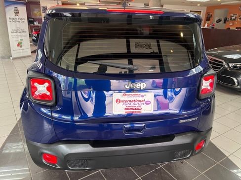 Used 2020 Jeep Renegade Sport image 7