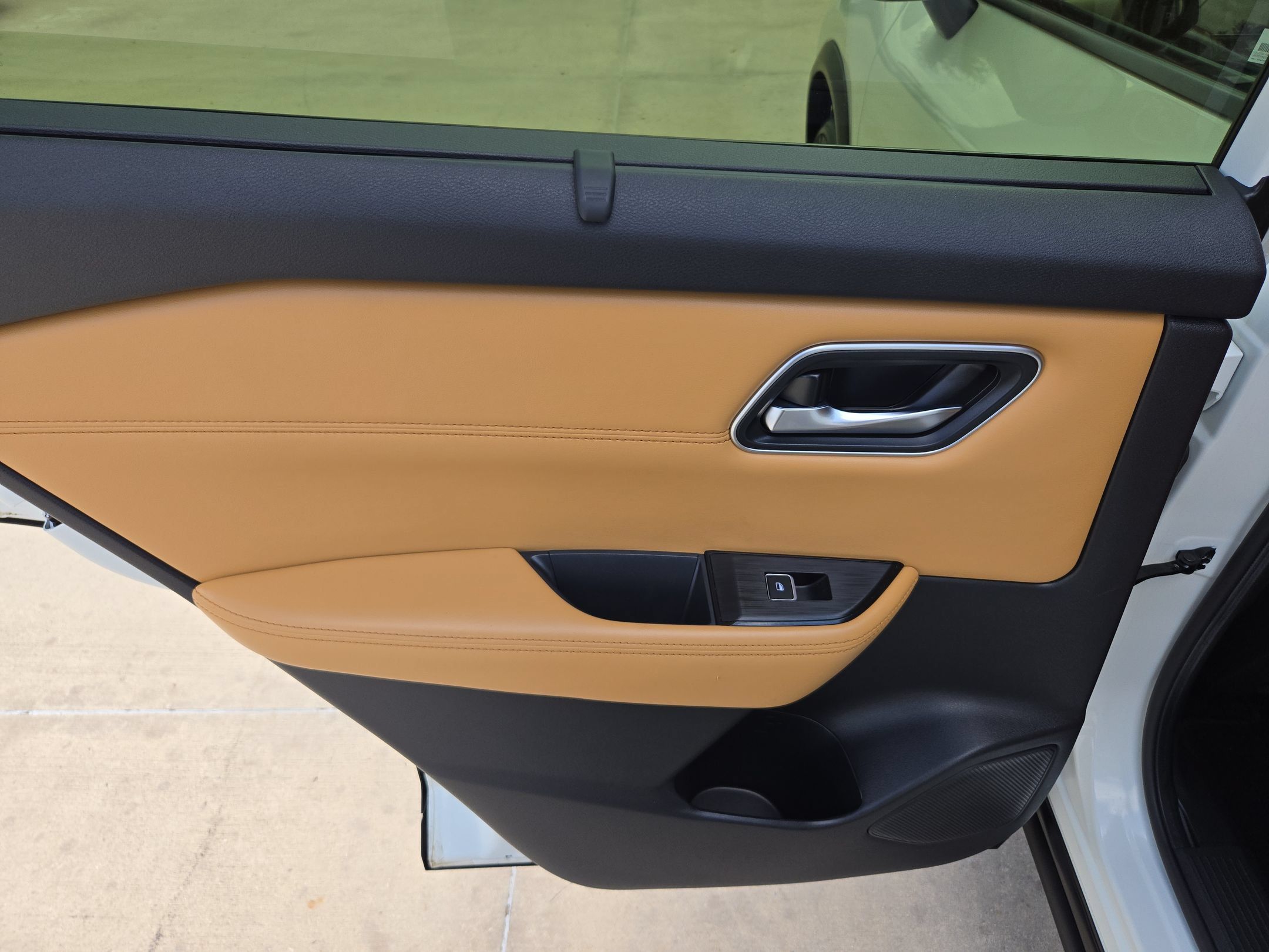Certified 2023 Nissan Rogue Platinum AWD/4WD image 14