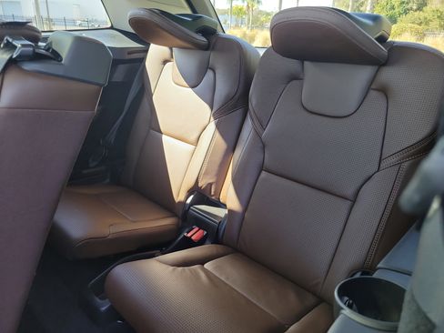 Used 2019 Volvo XC90 T6 Inscription w/ Luxury Package image 16