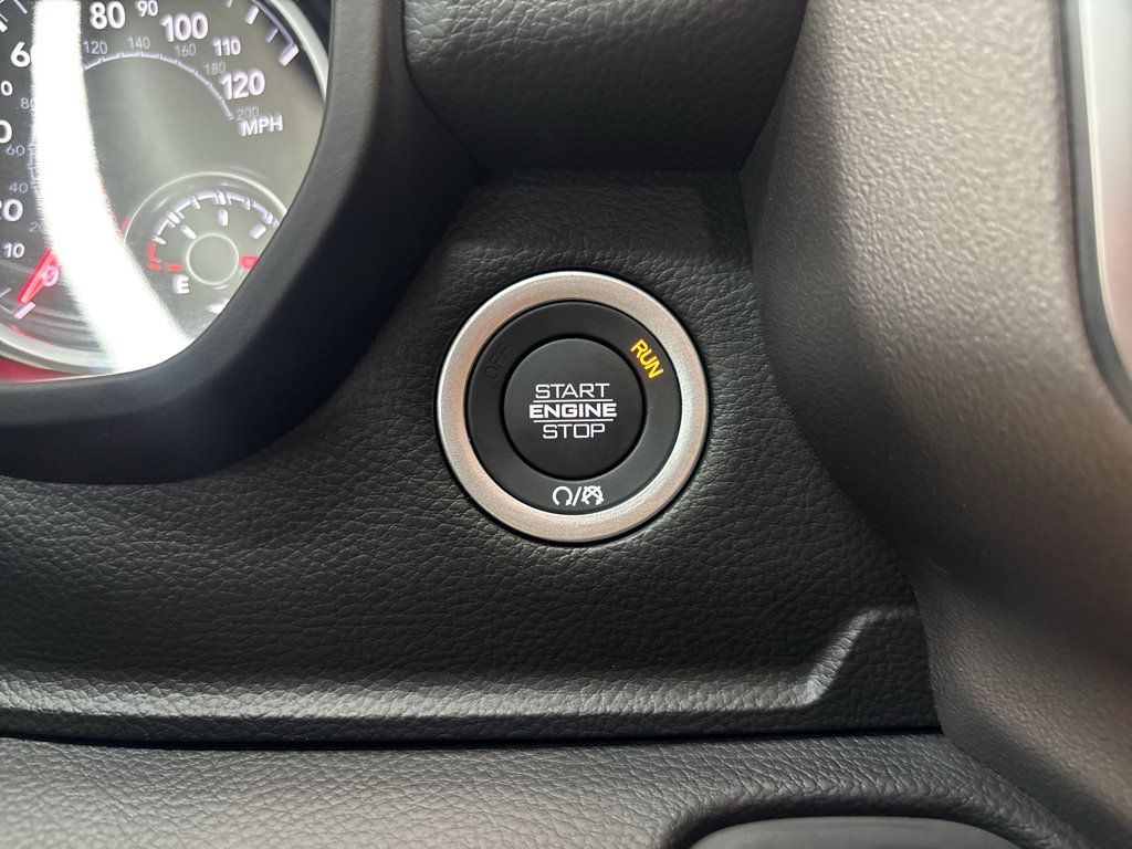 New 2026 RAM 1500 Big Horn AWD/4WD image 22