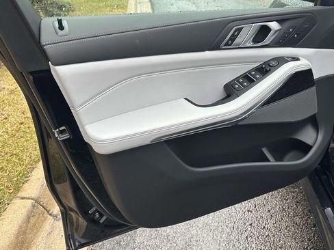 New 2026 BMW X5 xDrive40i image 13