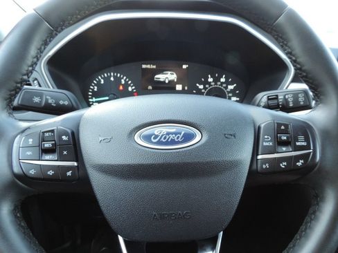 Used 2022 Ford Escape SE w/ SE Sport Appearance Package FWD image 22