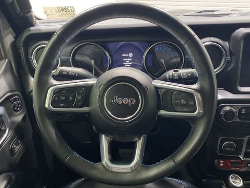 Used 2023 Jeep Wrangler Unlimited Rubicon 4xe w/ Cold Weather Group AWD/4WD image 14