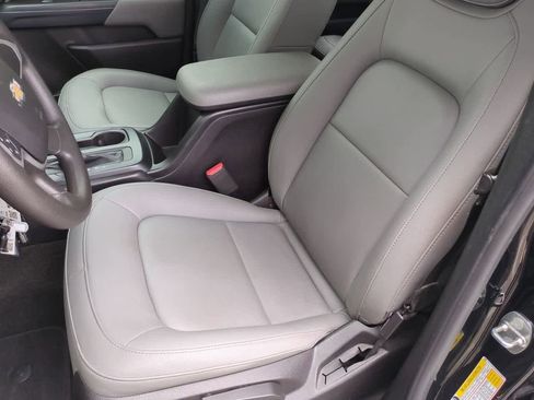 Used 2018 Chevrolet Colorado W/T w/ WT Convenience Package image 17