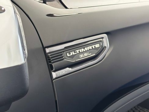 Used 2024 GMC Sierra 1500 Denali Ultimate AWD/4WD image 23