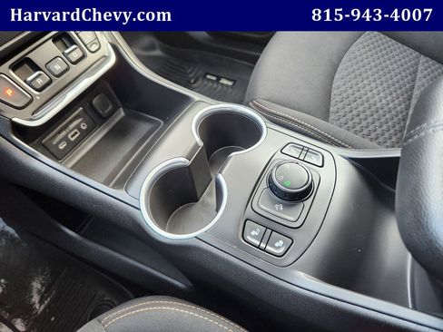 Used 2019 GMC Terrain SLE w/ Driver Convenience Package image 12