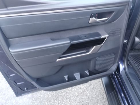 Used 2024 Toyota Tundra Limited image 16