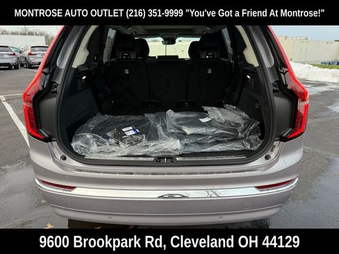 New 2026 Volvo XC90 B6 Ultra w/ Protection Package Premier image 37