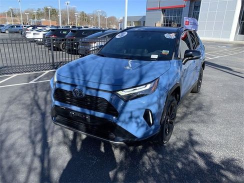 Used 2023 Toyota RAV4 XSE image 4