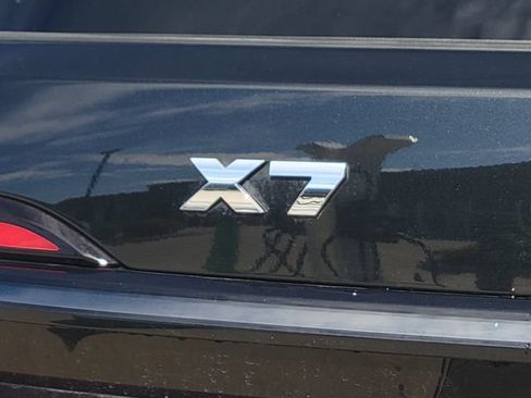 Used 2025 BMW X7 M60i AWD/4WD image 12
