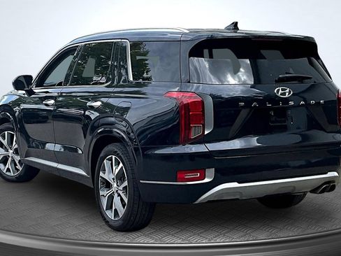 Used 2021 Hyundai Palisade Limited FWD image 4