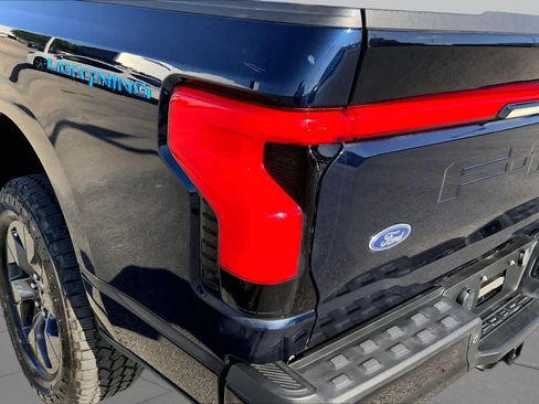 Used 2023 Ford F150 Lightning Lariat AWD/4WD image 24