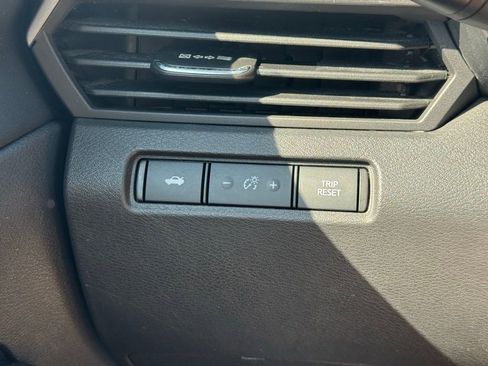 Used 2022 Nissan Altima 2.5 SV FWD image 27