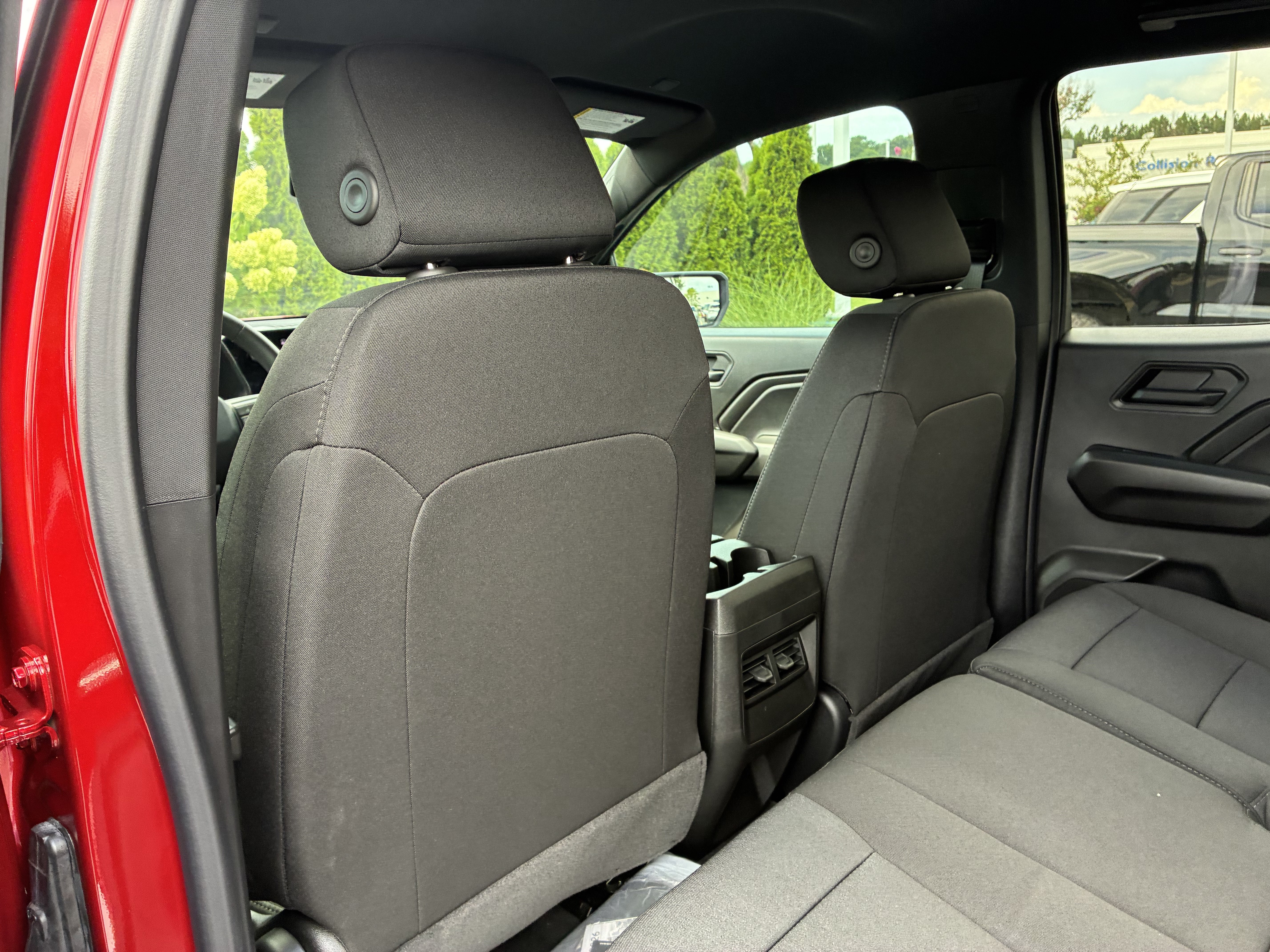 New 2026 Chevrolet Colorado Trail Boss AWD/4WD image 15