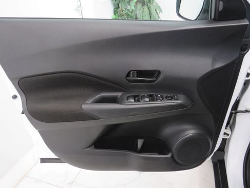 Used 2023 Nissan Kicks S image 24