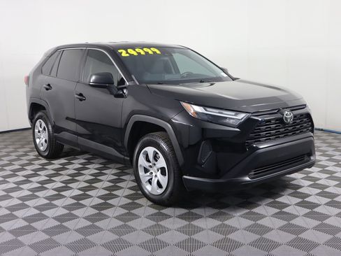 Used 2023 Toyota RAV4 LE image 3