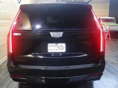 Used 2022 Cadillac Escalade Sport Platinum image 4
