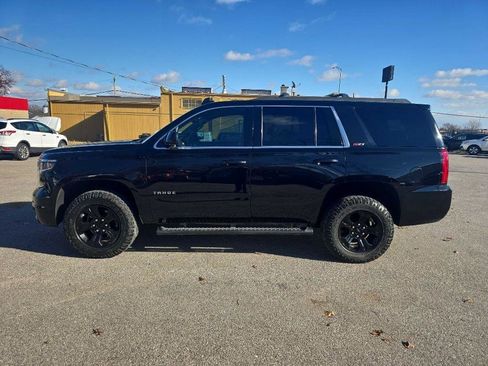 Used 2017 Chevrolet Tahoe LT w/ Z71 Midnight Edition AWD/4WD image 4