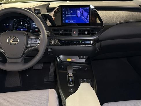 New 2026 Lexus UX 300h AWD image 12