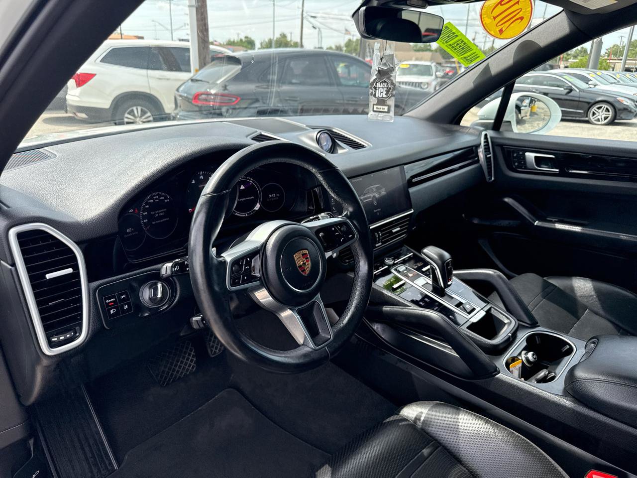 Used 2019 Porsche Cayenne AWD/4WD image 8