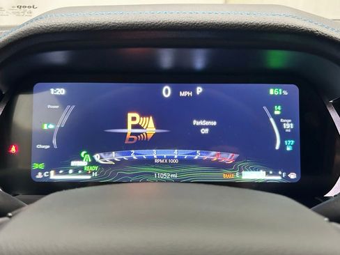 Certified 2025 Jeep Grand Cherokee Trailhawk w/ Advanced Protech Group II AWD/4WD image 20